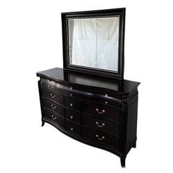 11-Drawer Traditional Espresso Bow-Front Dresser with Mirror & Jewelry Storage: This contemporary dresser features a rich espresso finish, offering a sophisticated aesthetic. It boasts 11 drawers, including two top drawers, with elegant curved fronts and silver-toned hardware,