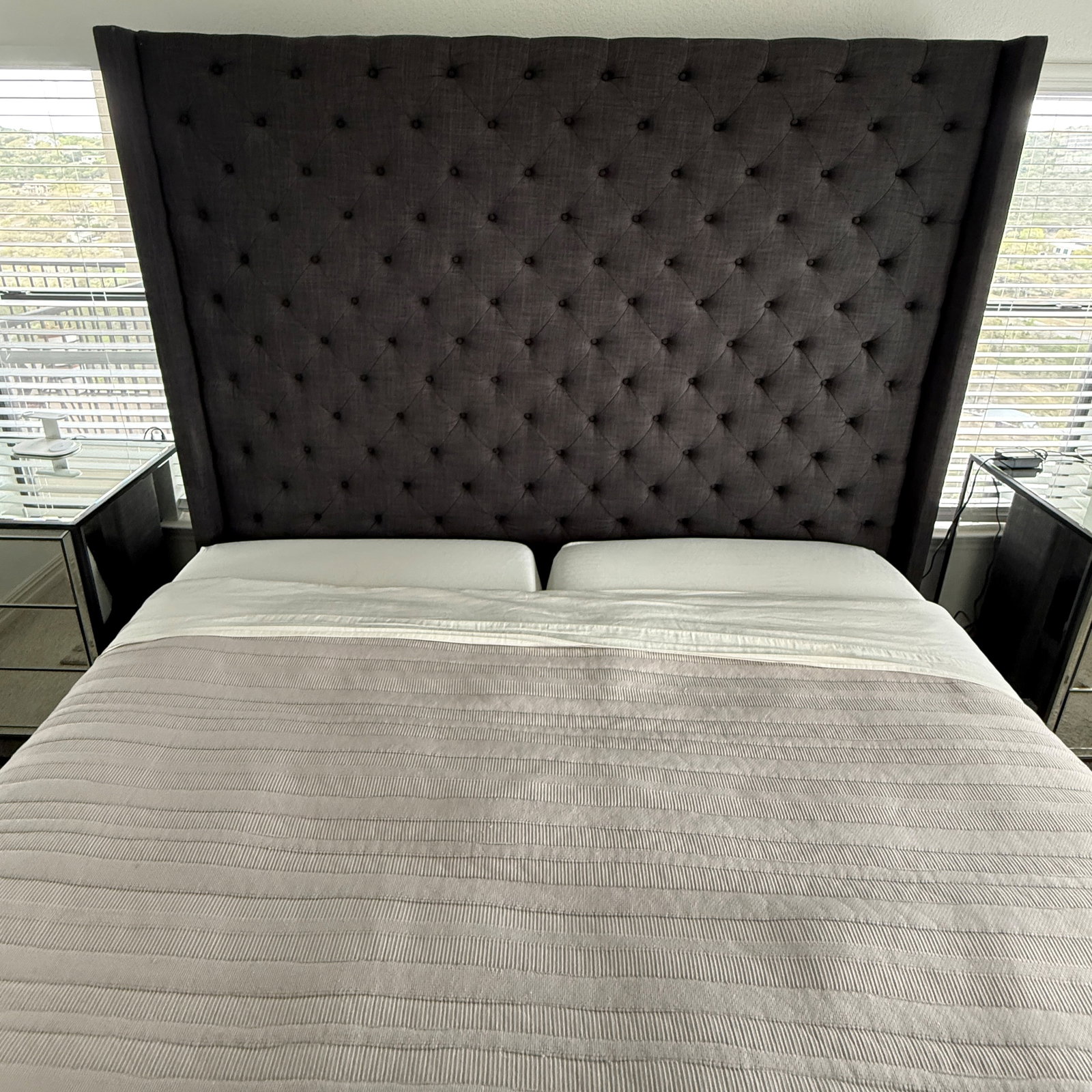 Contemporary Tufted Upholstered King Size Bed Frame - 8