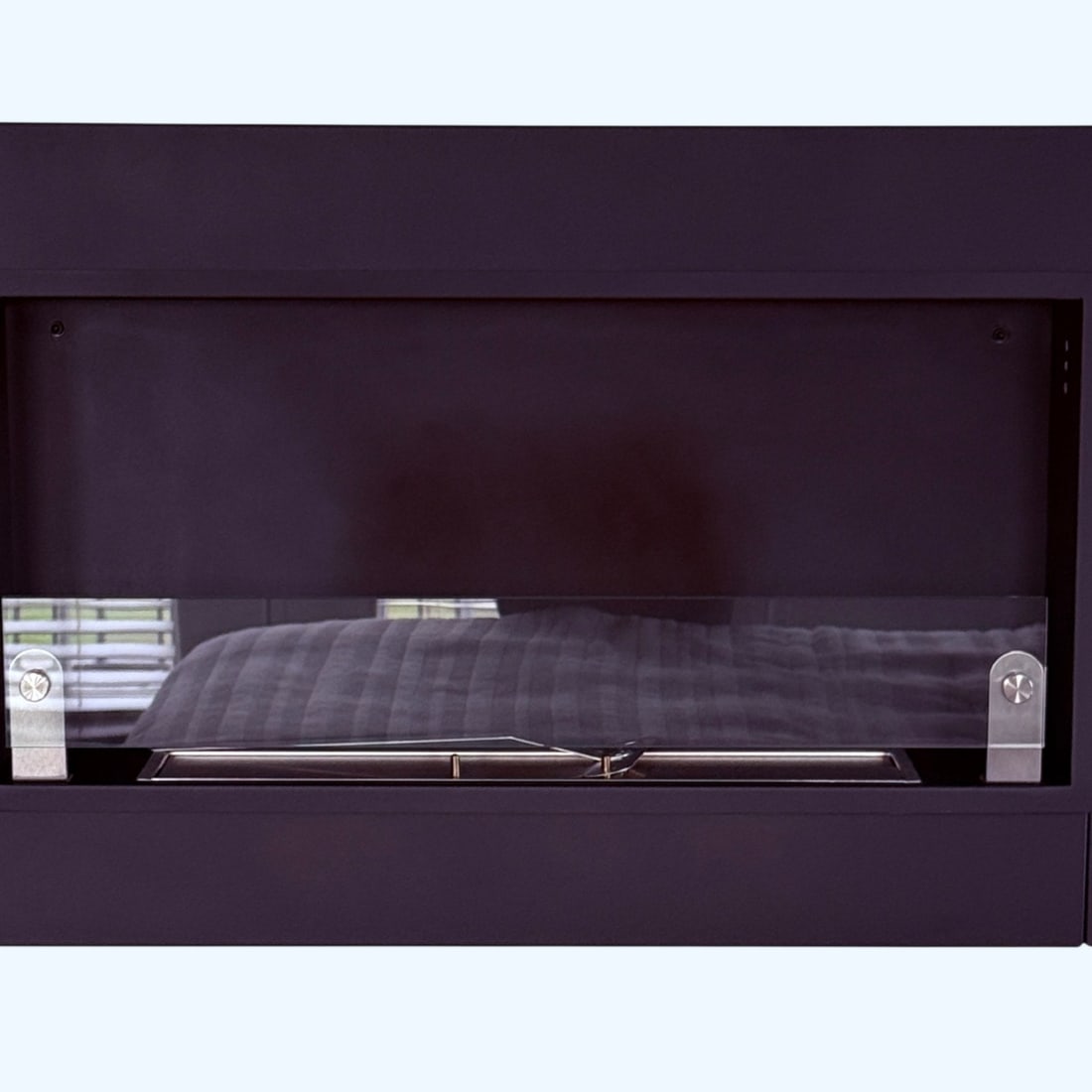 Modern Wall-Mounted Bioethanol Fireplace (1 of 6)