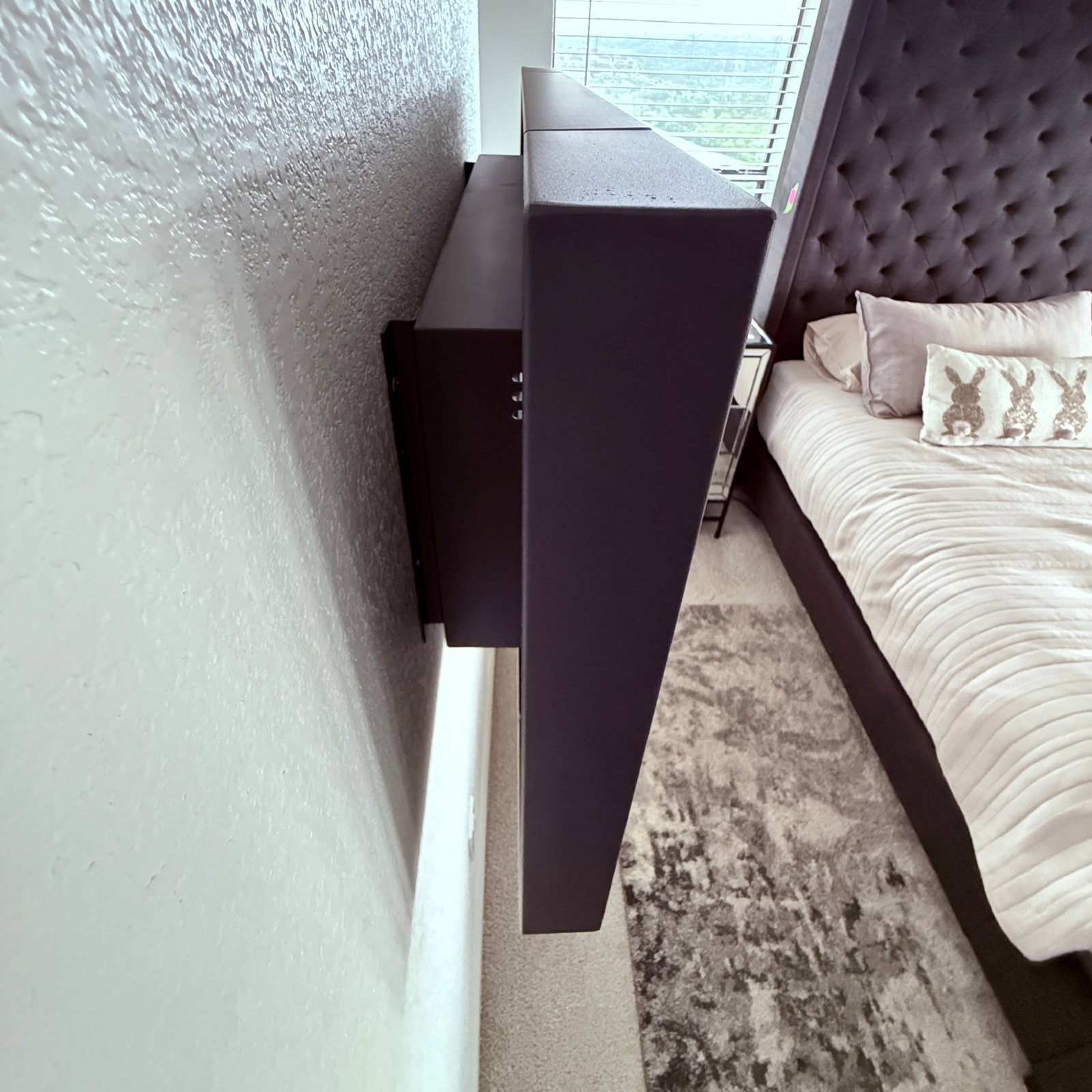 Modern Wall-Mounted Bioethanol Fireplace - 6
