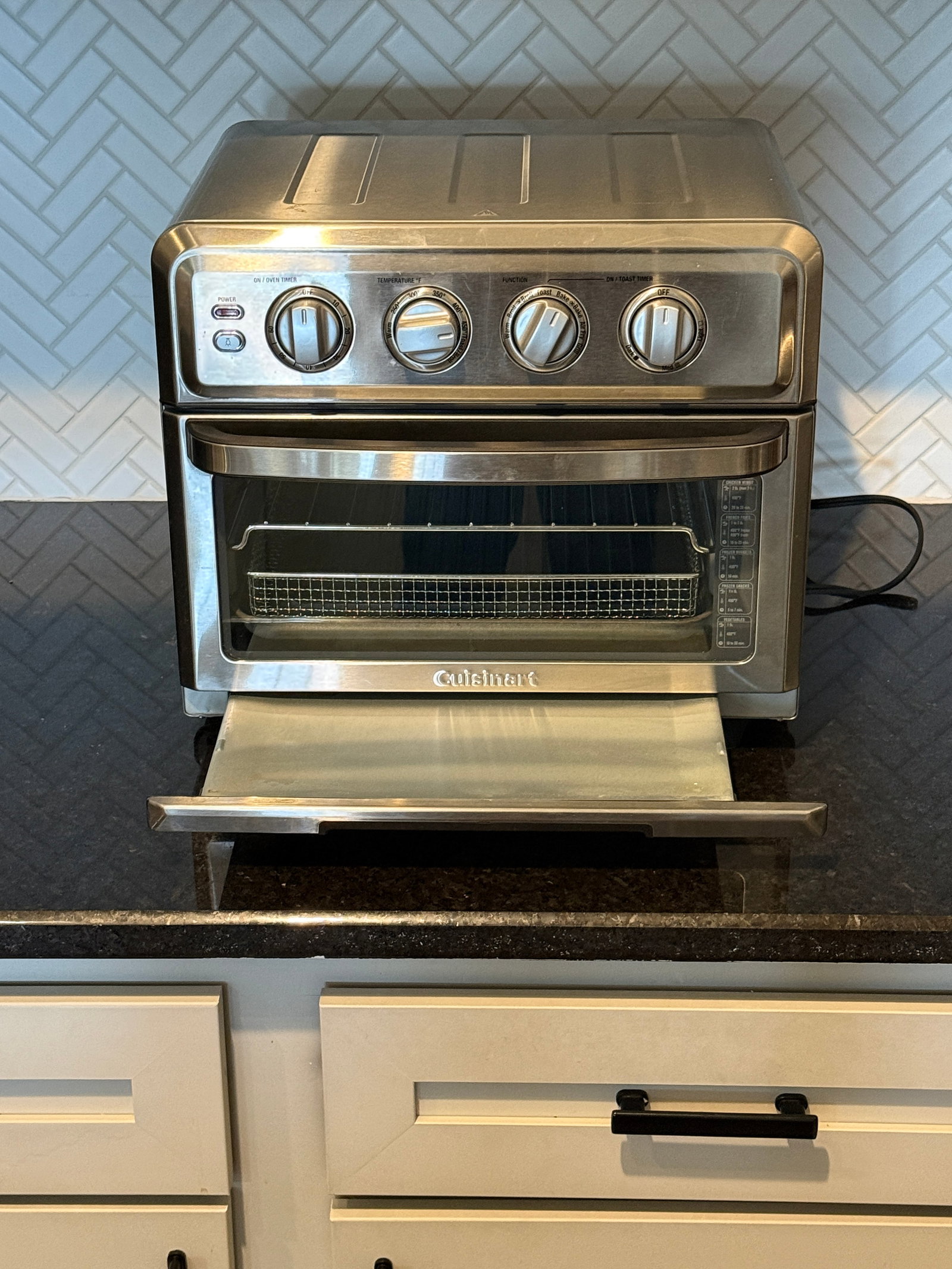 Cuisinart TOA-70 Digital AirFryer Toaster Oven - 6