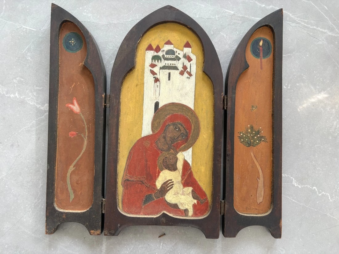 Portrait, Mary, Religious - Painting Antique Original: Oil on wood 22 x 22cm / 8.66 x 8.66 inches signed Reserve: $300.00 Shipping: Domestic: Flat-rate of $25.00 to anywhere within the contiguous U.S. International: Foreign shipping rates are determined b