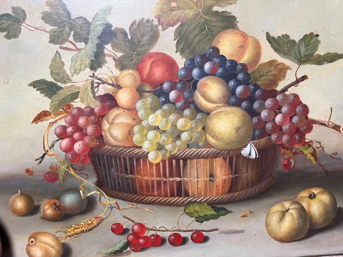 Painting Still Life Fruits Grapes and Apples: Oil on canvas 48 x 59 cm old restaurations Reserve: $600.00 Shipping: Domestic: Flat-rate of $80.00 to anywhere within the contiguous U.S. International: Foreign shipping rates are determined by desti