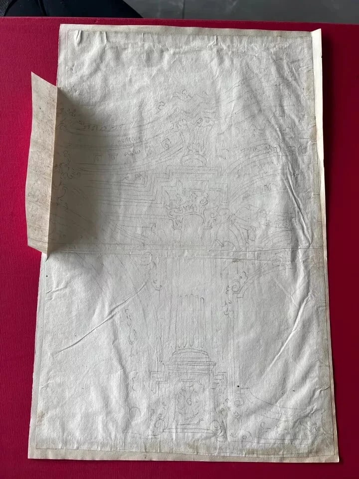 18th Century French Pencil Drawing Architecture Decoration Ornamentation: Ink on paper 34 x 47 cm / 13.38 x 18.50 inches stains, folds Reserve: $70.00 Shipping: Domestic: Flat-rate of $22.00 to anywhere within the contiguous U.S. International: Foreign shipping rates are de