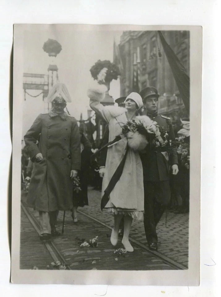 Photography - Vintage Press Celebrity, Royalty International x 16 - 2
