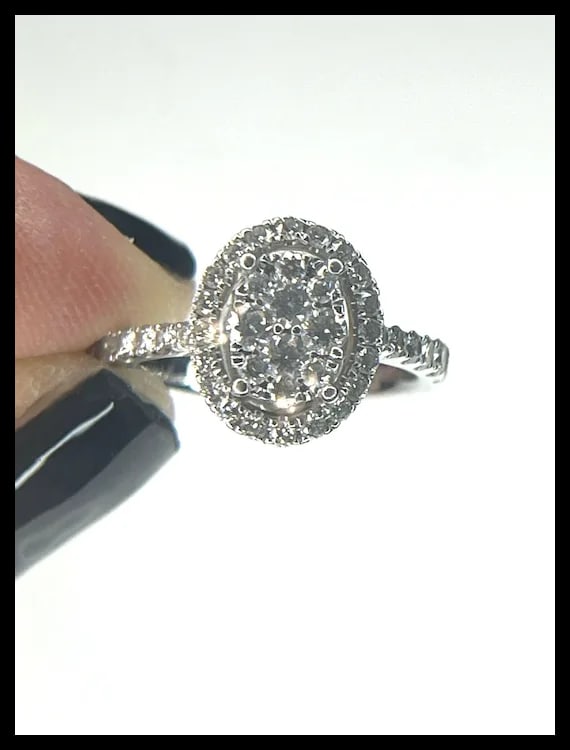 14k White Gold 1 Carat Diamond Cluster Ring - 7