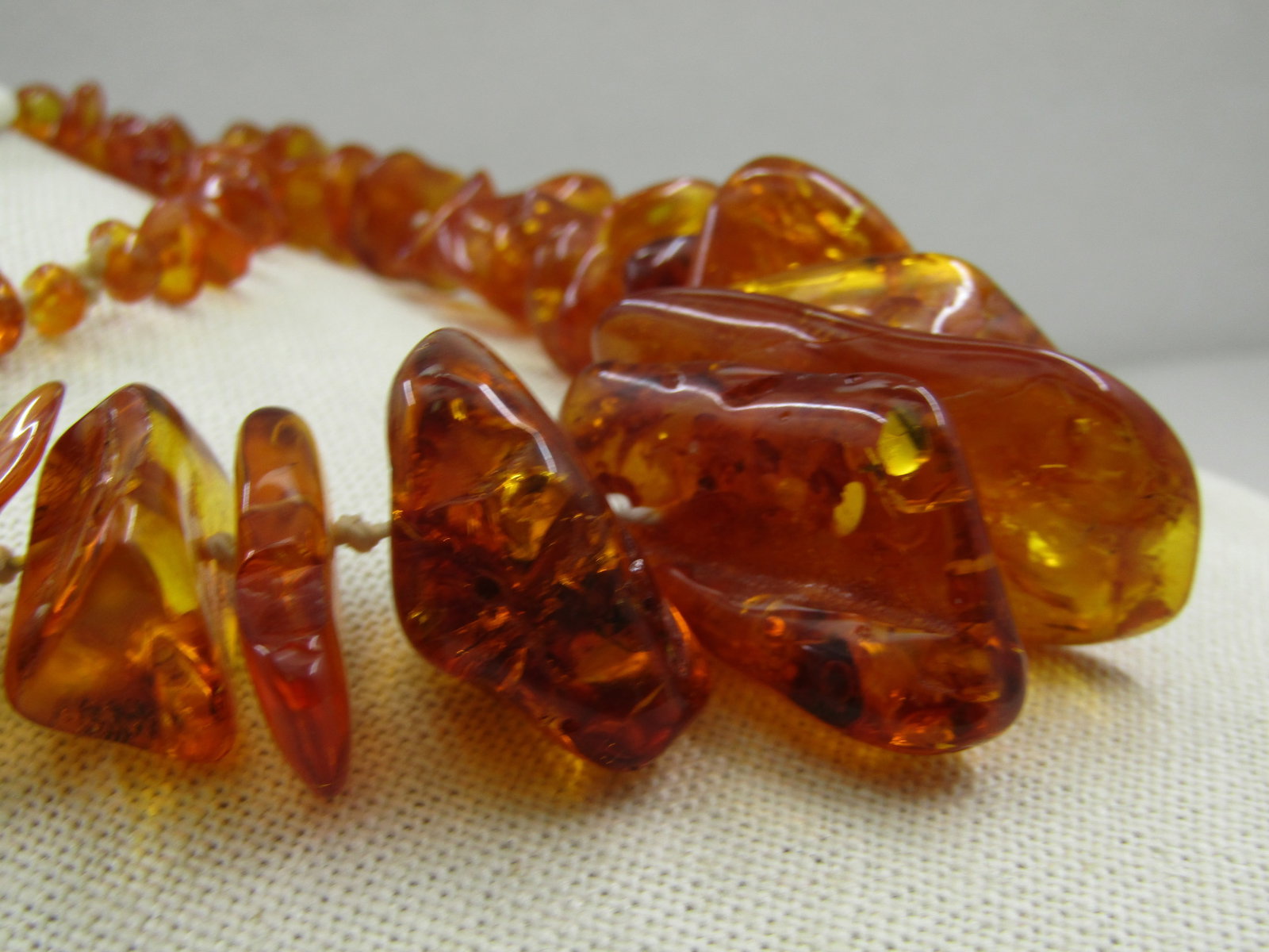 Vintage Graduated Honey Amber Necklace, Knotted, 28", Baltic - 3