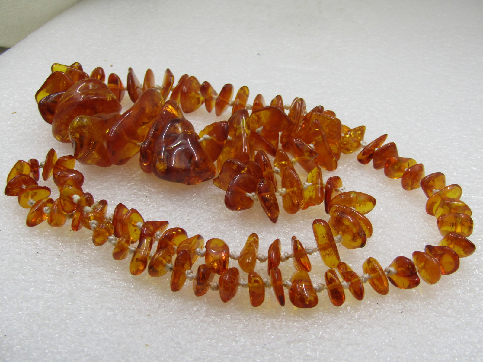 Vintage Graduated Honey Amber Necklace, Knotted, 28", Baltic - 5