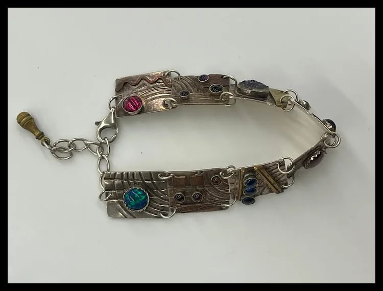 Vintage Native American Navajo Turquoise Sterling Silver Bracelet/Cuff - 3