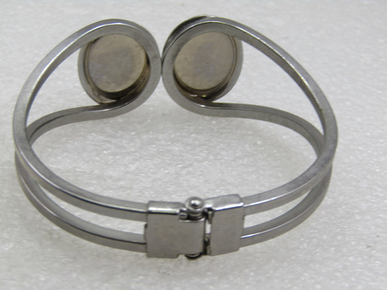 Vintage Top Opening Hinged Cameo Style Cuff Bracelet, 7" - 4