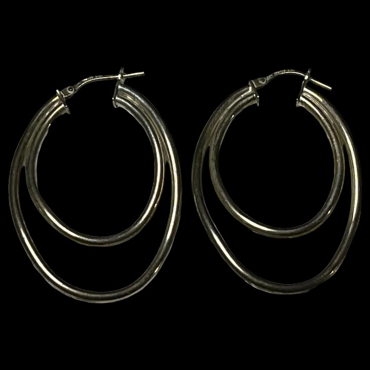 Estate Sterling Silver JORDAN MOM Double Hoop Earrings: Title: Estate Sterling Silver JORDAN MOM Double Hoop Earrings Description: Estate Sterling Silver JORDAN MOM Double Hoop Earrings Hallmarked 925 JORDAN MOM Sterling Silver Weighs 4.5 grams Measures 1 