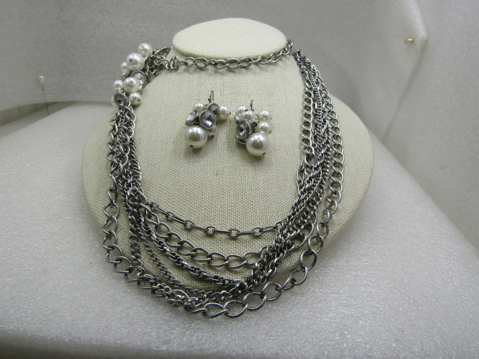Premier Design Faux Pearl & Clear Rhinestone Necklace Earrings Set, 36": Premier Design Faux Pearl & Clear Rhinestone Necklace Earrings Set, 36" necklace and addtional 3" extender chain. Offset design with a cluster of graduated faux pearls from 7.5mm to 11mm that are
