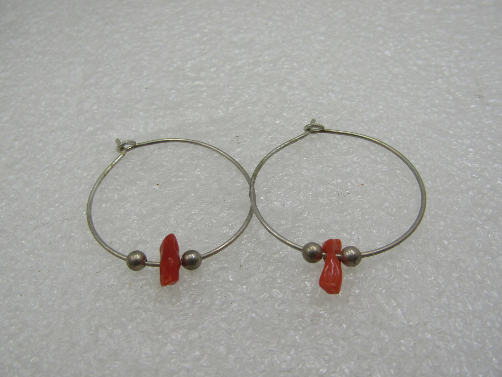 Vintage Sterling Southwestern Coral Hoop Earrings, Pierced - 3