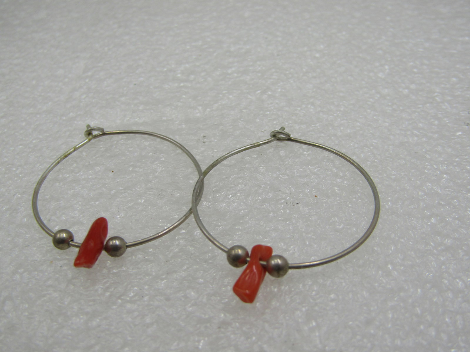 Vintage Sterling Southwestern Coral Hoop Earrings, Pierced - 4