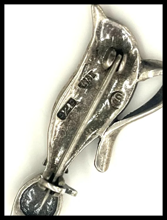 Vintage Sterling Silver Marcasite Tall Cat Brooch/Pin- Signed - 5