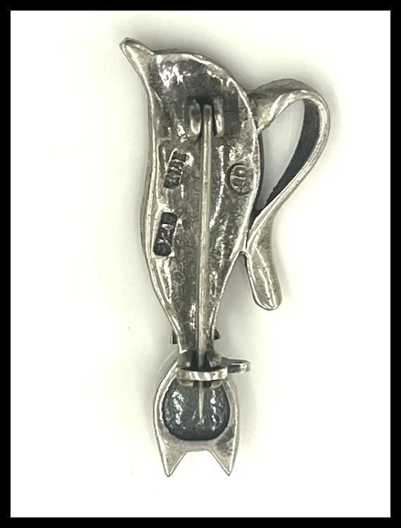 Vintage Sterling Silver Marcasite Tall Cat Brooch/Pin- Signed - 6
