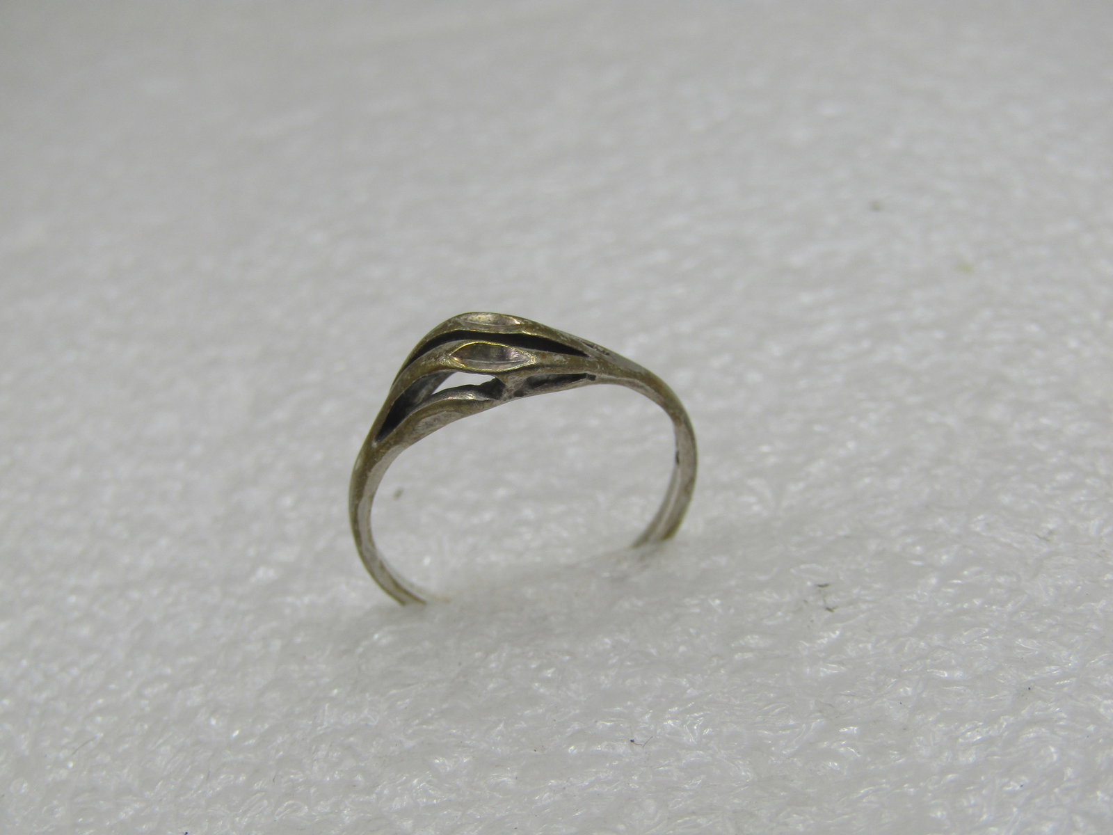 Vintage Sterling Domed Diamond Cut Ring, Sz. 6, Signed UTC - 4