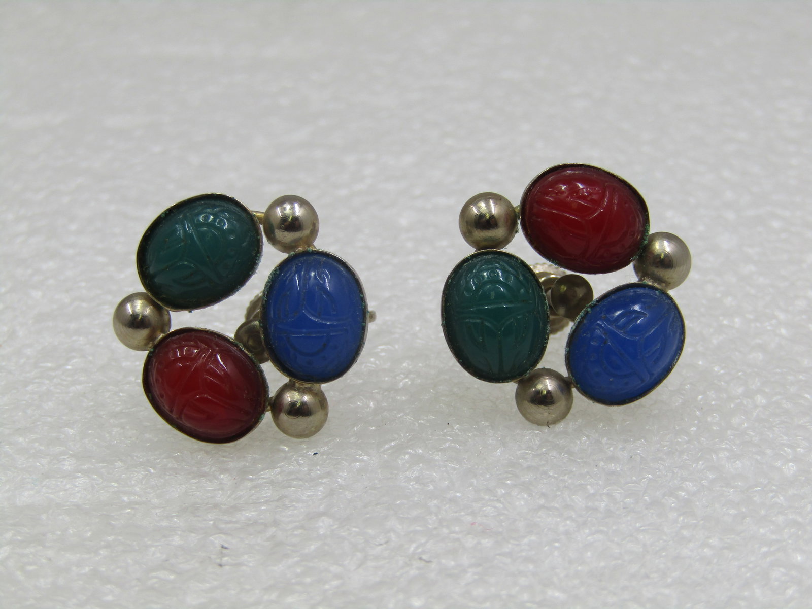 Vintage Egyptian Scarab Earrings, Screw Back, 1960's - 3