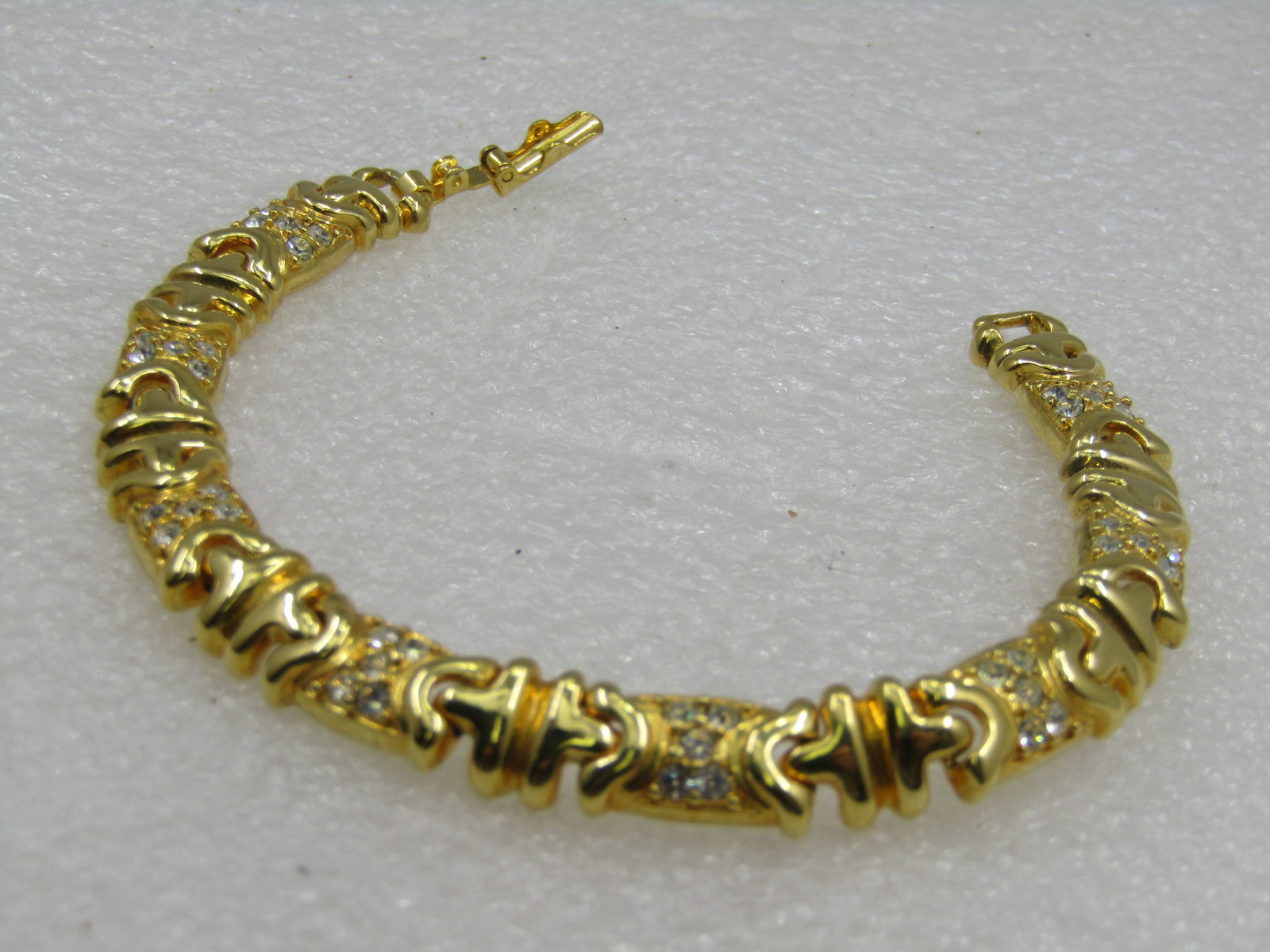 Vintage Joan Rivers Rhinestone Bracelet, 7.25, Gold Tone - 2