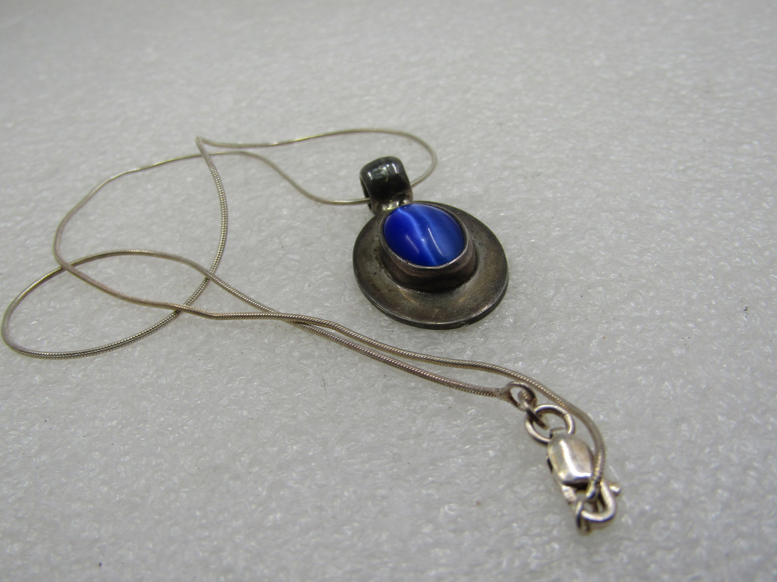 Vintage Sterling Mexico Blue Cateye Cabochon Necklace, 16" - 4
