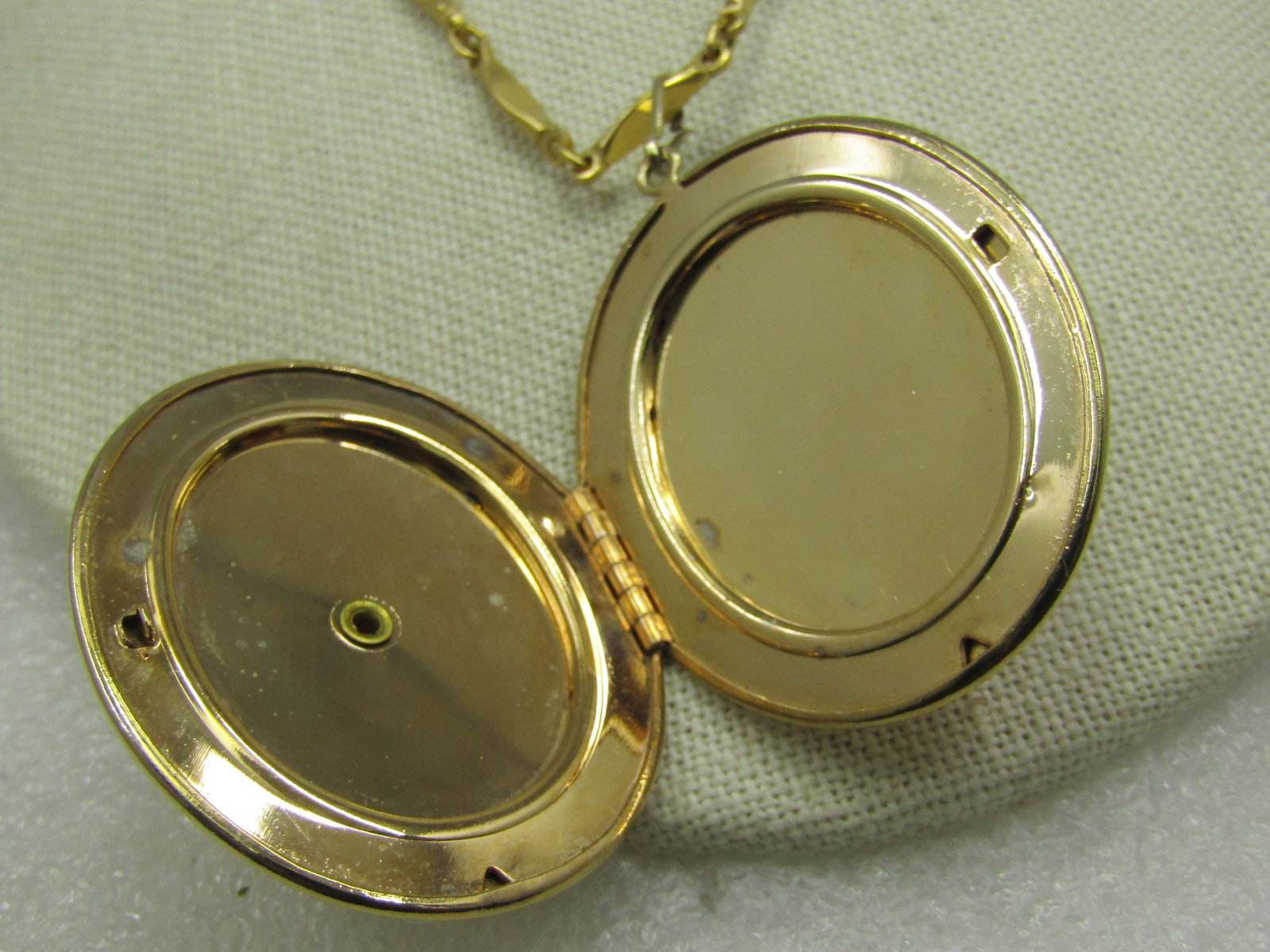 Vintage Cameo Lace Locket Necklace, 24"m 1960's-1970's - 4