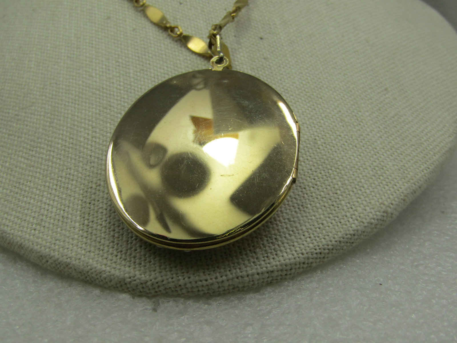 Vintage Cameo Lace Locket Necklace, 24"m 1960's-1970's - 5