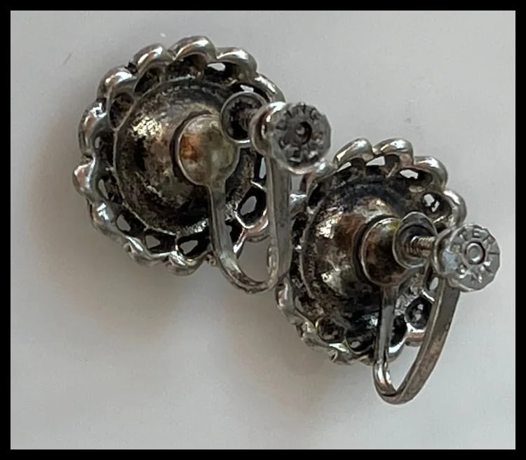 Vintage Sterling Silver Screw Back Non-Pierced Marcasite Flower Cluster Earrings - 5