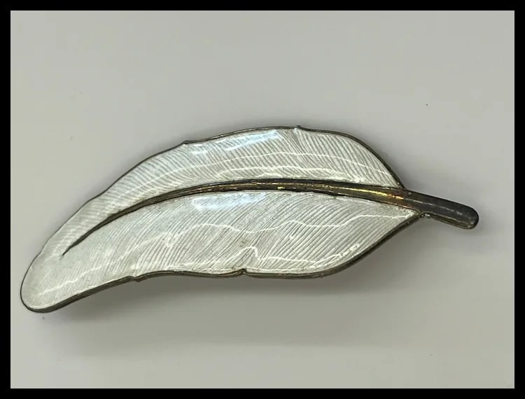 Estate Viggo Pedersen Enamel and Sterling Silver Feather Brooch - 2