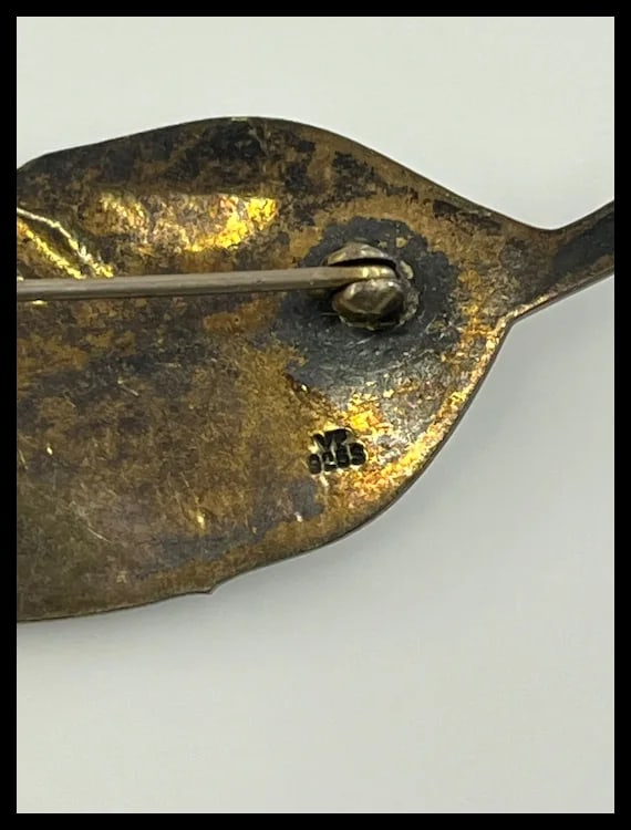 Estate Viggo Pedersen Enamel and Sterling Silver Feather Brooch - 5