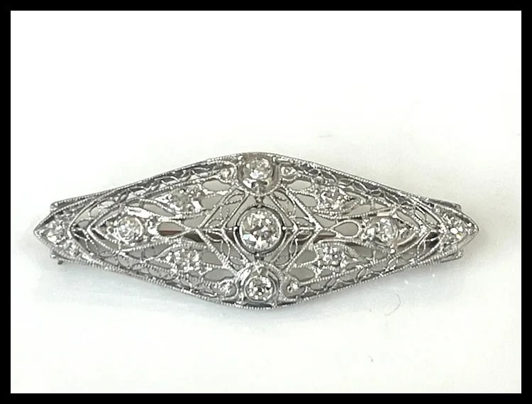Art Deco 14k Gold Filigree Diamond Brooch - 2