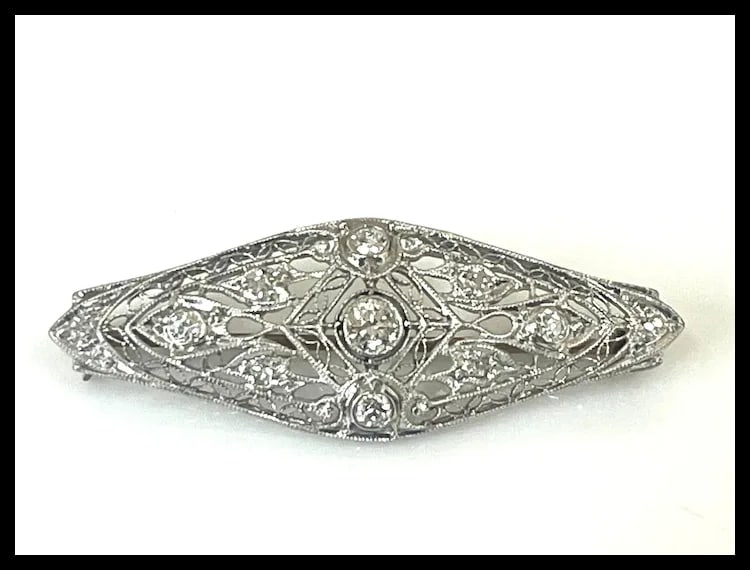 Art Deco 14k Gold Filigree Diamond Brooch - 3