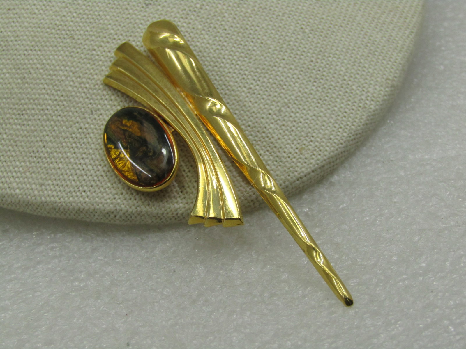 Vintage Gold Tone Brooch, Foiled Amber Stone, 3.25" - 2