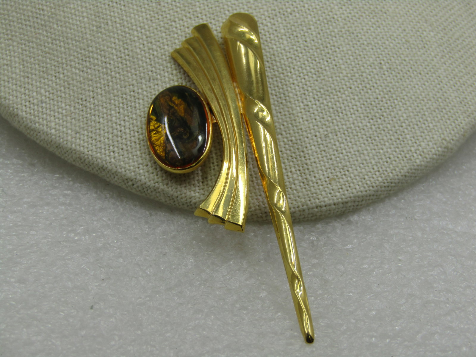 Vintage Gold Tone Brooch, Foiled Amber Stone, 3.25" - 4