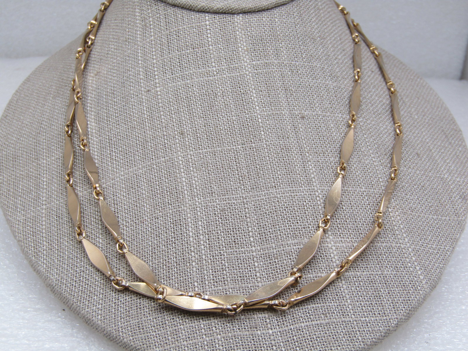 Vintage Gold Tone Tapered Bar Link Necklace 38", Gold Tone - 4