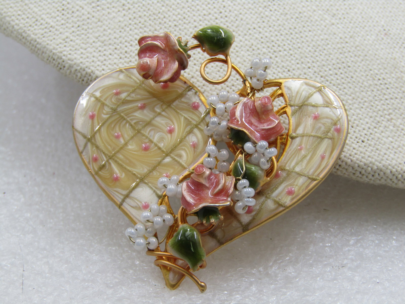 Vintage Enameled Heart Brooch with Trailing Roses & Faux Pearls - 4