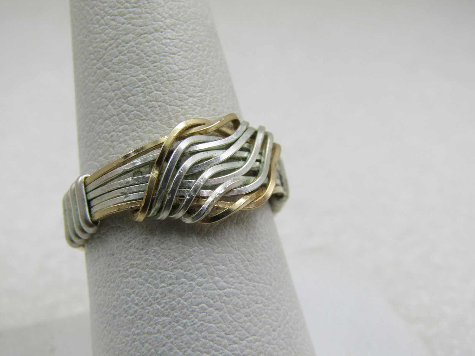 Vintage Sterling & 10kt Gold Wrapped Ring, Sz. 7, Unisex. - 2