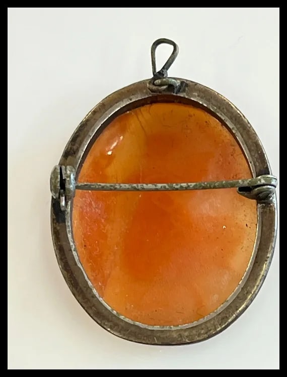 Vintage Signed Shell Cameo Pendant/ Brooch - 6