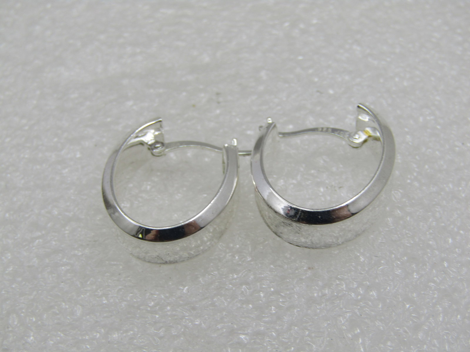 Vintage Sterling 7mm Hoop Pierced Earrings, Signed JCM - 3