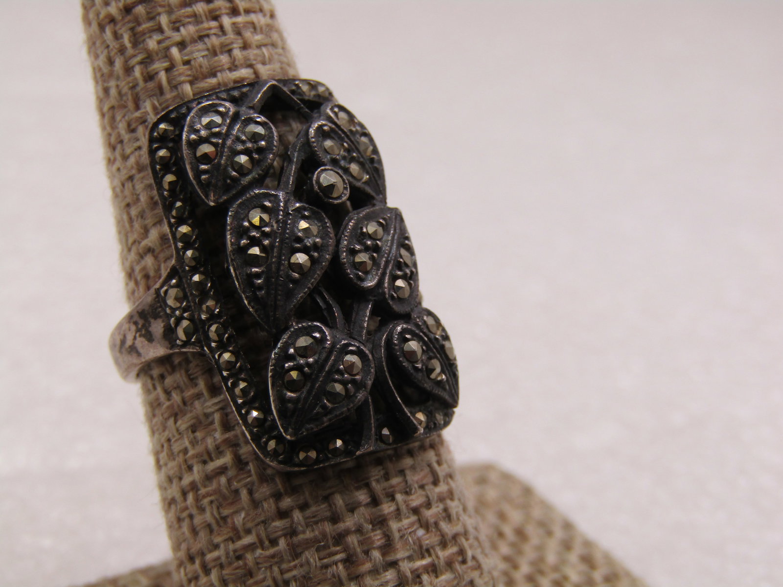 Vintage Sterling Marcasite Leaf Ring, Rectangular, Sz. 8 - 2