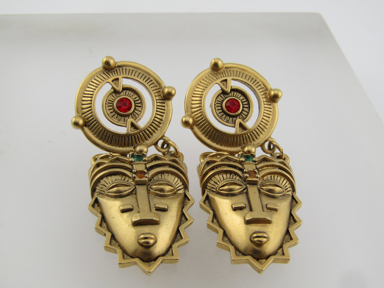 Vintage Avon Tribal Mask Drop Earrings, 1993 - 5