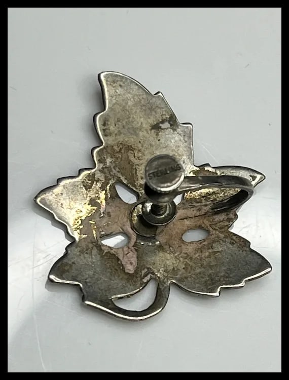 Vintage Sterling Silver Leaf Screw Back Earrings - 4