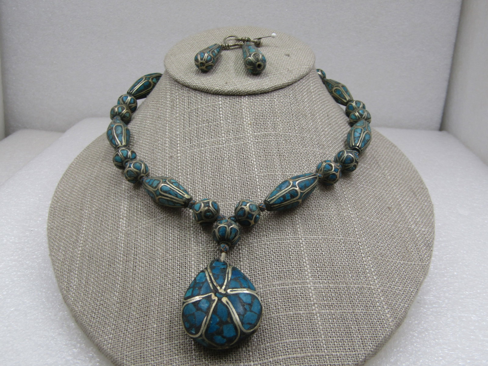 Vintage Inlaid Turquoise or Eilat Stone Necklace & Earrings, 1950's or Pre 1950's: Vintage Inlaid Turquoise or Eilat Stone Necklace & Earrings, 1950's or Pre 1950's. The necklace as tapered oblong and round links framed in silertone sections with inlaid stone that looks like