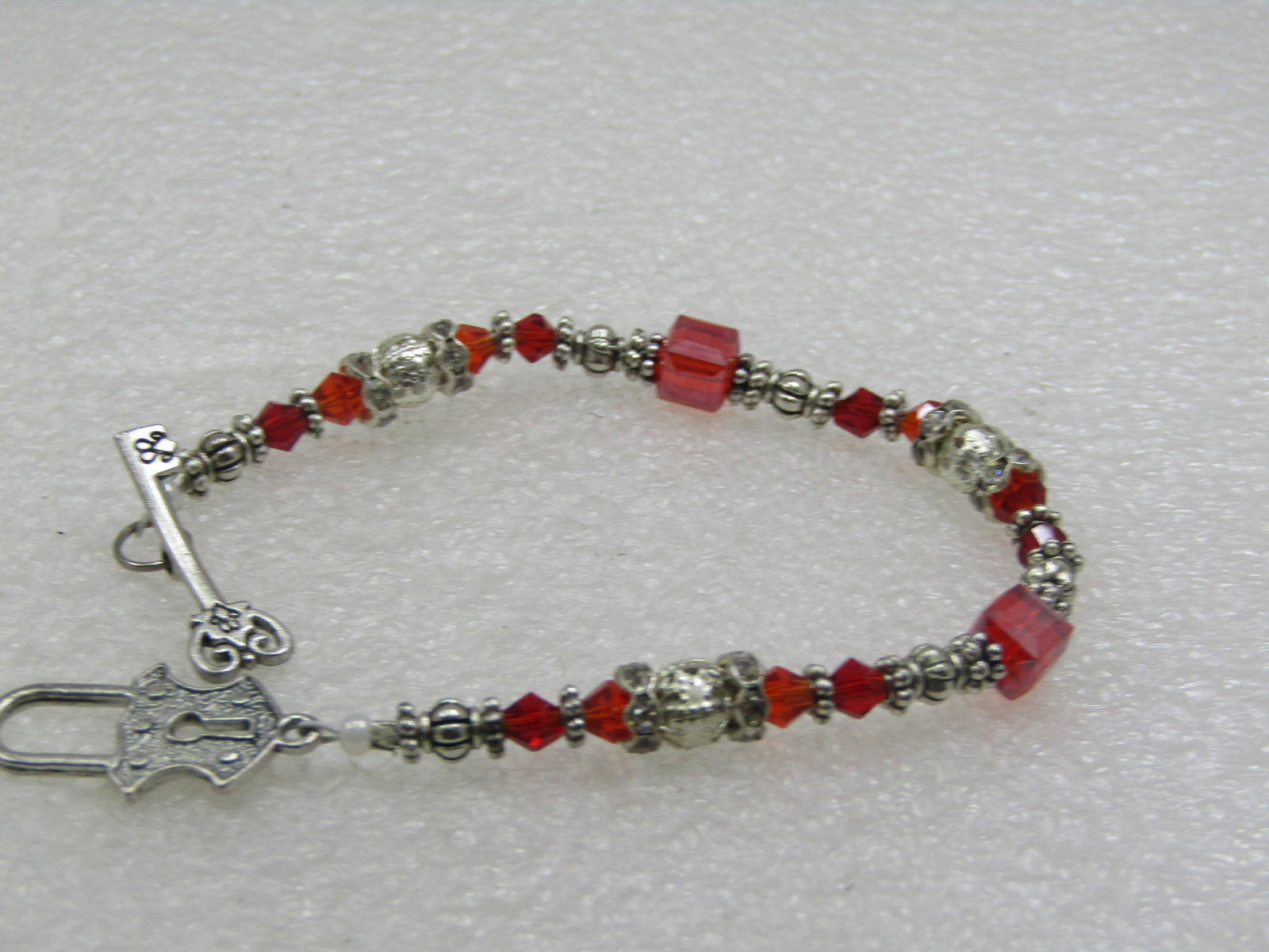 Vintage Silver Tone & Red Crystal Beaded Bracelet, Lock Toggel Clasp, 7" - 4