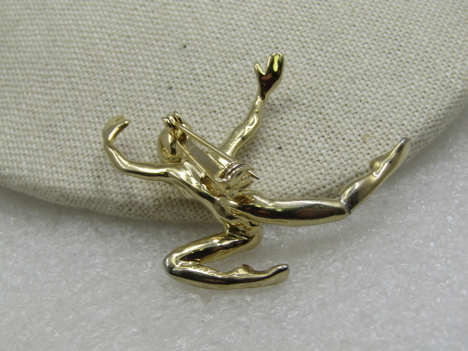 Vintage Male Ballet Dancer Brooch, Mod Design, 1960s-1970's - 5