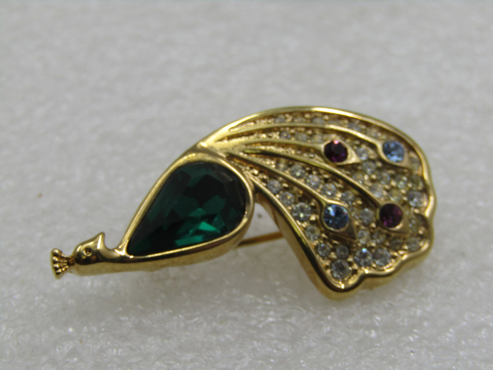 Vintage Rhinestone Peacock Brooch, 1.75", Gold Tone, 1970's-1980's - 5