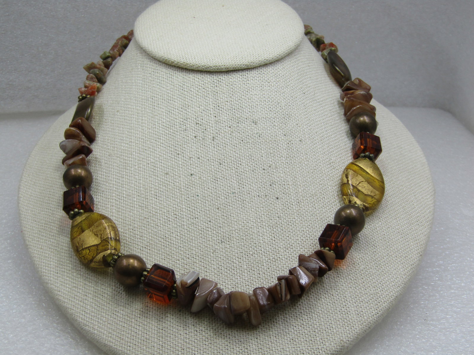 Vintage Polished Agate, Amber Glass Beaded Necklace, Premier Designs, 21" - 3