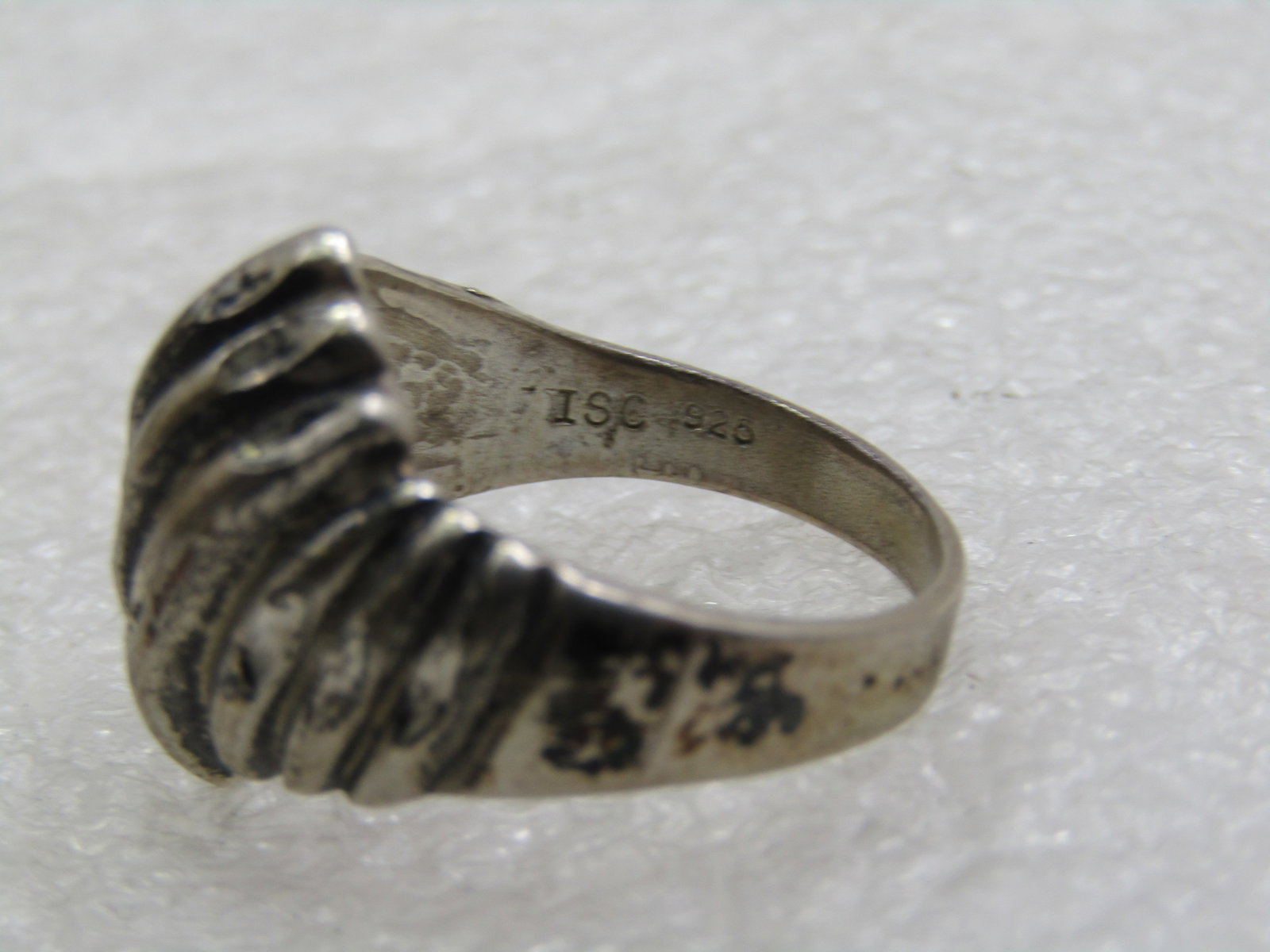 Vintage Sterling Domed Ridged Ring, Sz. 8, Unisex, Signed - 6