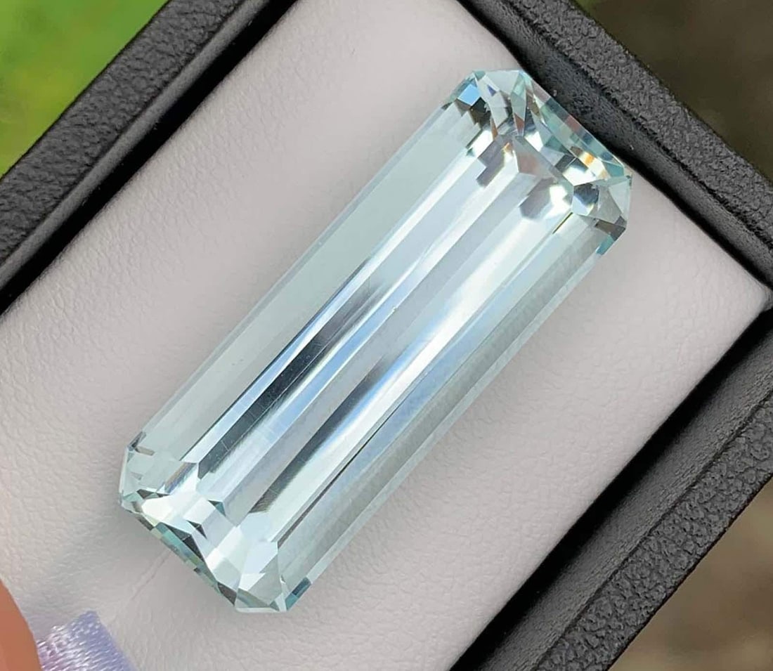 Natural Aquamarine Gemstone: 35.73 Carat Emerald Cut, Pakistan Origin: Title: Natural Aquamarine Gemstone: 35.73 Carat Emerald Cut, Pakistan Origin Description: Gemstone: Aquamarine Natural Aquamarine Gemstone, Emerald Cut Aquamarine Gemstone From Skardu Pakistan March B