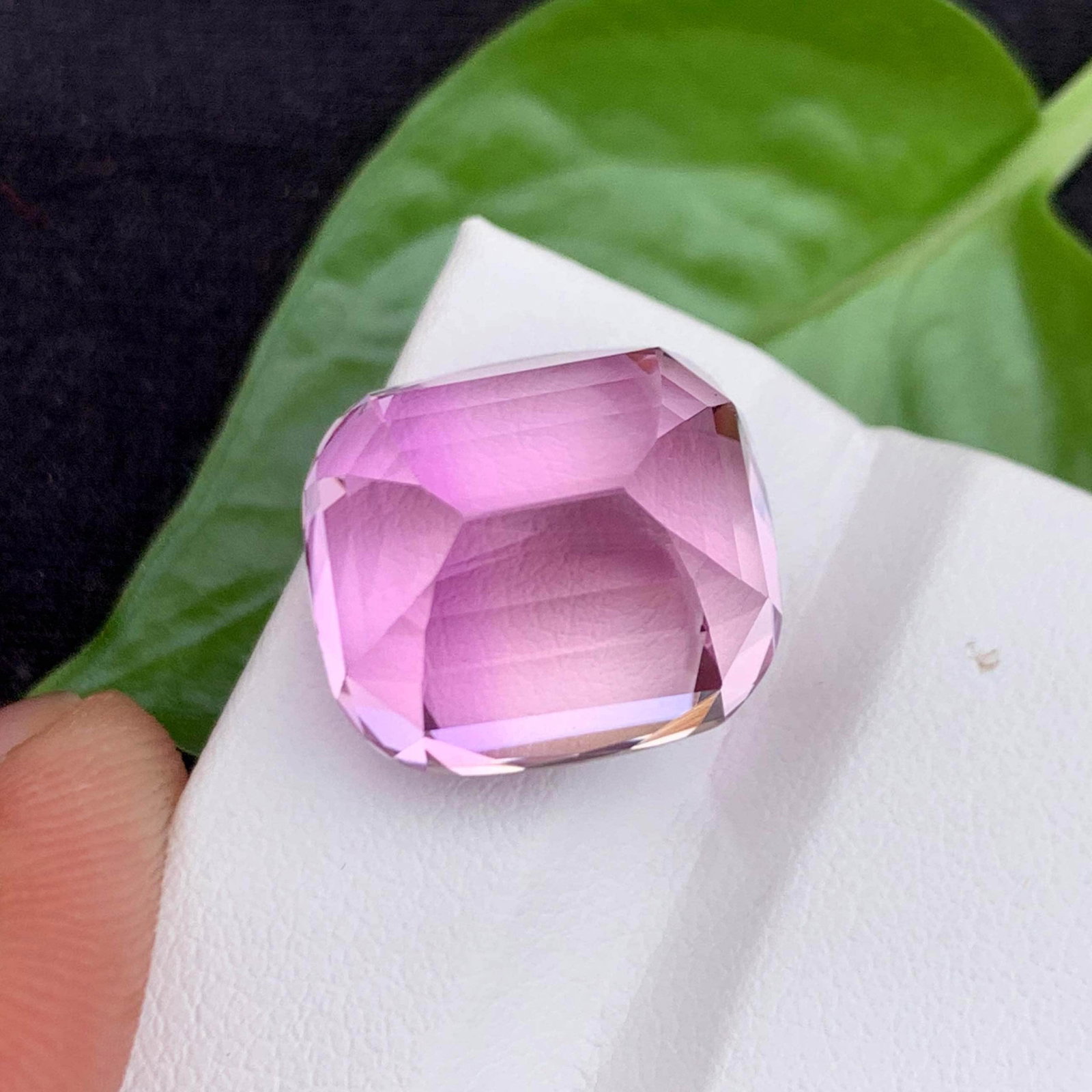 Pink Kunzite Gemstone: 25.60 Carat Faceted Cushion Cut, November Birthstone - 7