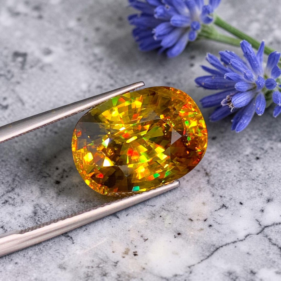 Full Fire Sphene Titanite Gemstone, Yellow Sphene Ring Stone: Title: Full Fire Sphene Titanite Gemstone, Yellow Sphene Ring Stone Description: Dimensions (mm) 16 x 12 x 9 mm Weight (cts) 13.75 Oval Colours Description Full Fire Sphene Titanite Gemstone, Yellow